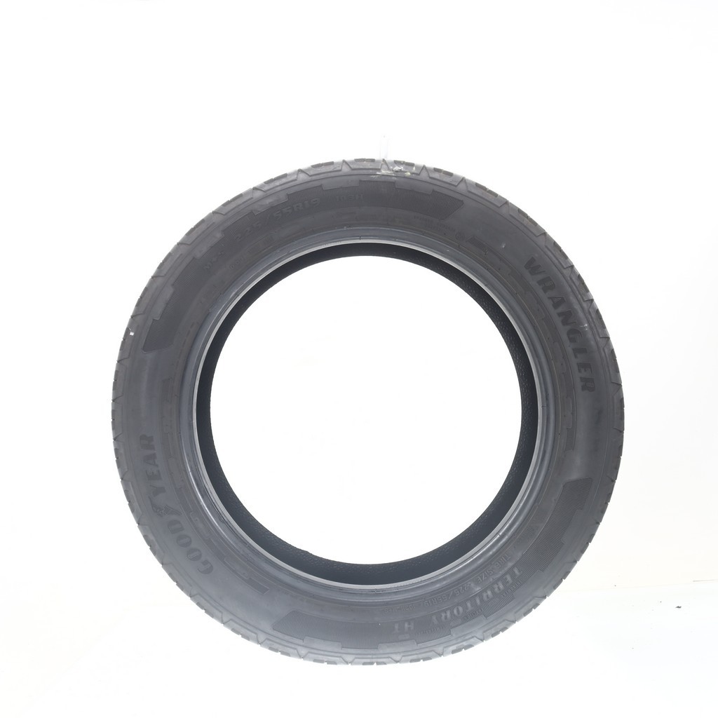 Set of (4) Used 225/55R19 Goodyear Wrangler Territory HT 103H – 9-10.5/32