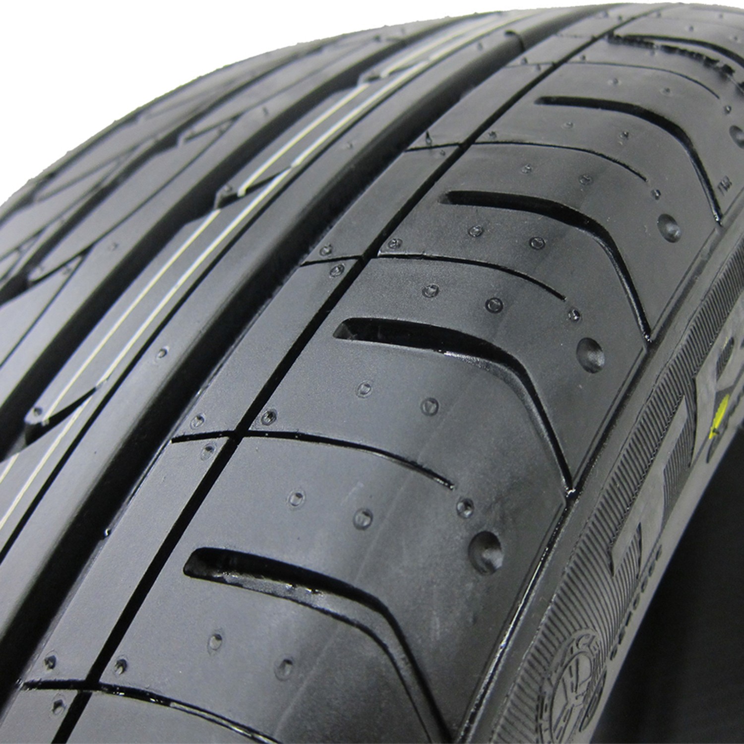 Tire 405/20R28 Tri-Ace Carrera AS A/S Performance 114V XL
