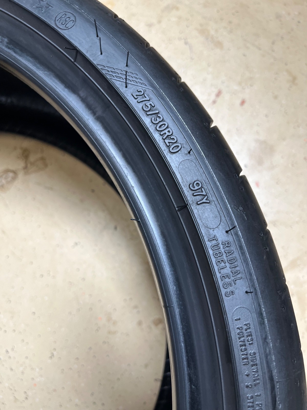 1 – NICE 275/30R20 XL (97Y) Goodyear Eagle F1 Asymmetric 5 RSC (*) BMW – 7118