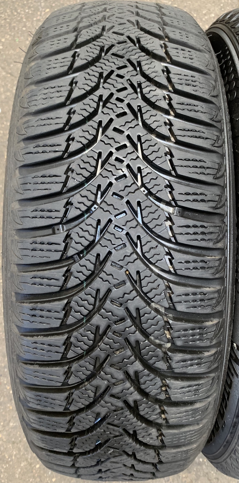 2 Winterreifen Kumho Kumho Witercraft WP 51 XRP extended runflat performance 195