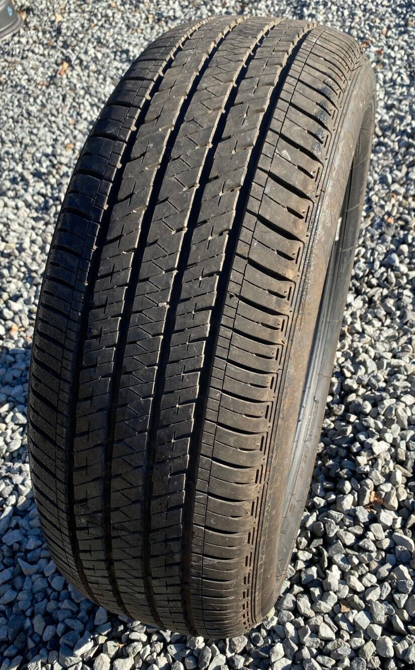 235/55R20 Bridgestone Ecopia H/L 422 Plus – 1 Used Tire – 8/32