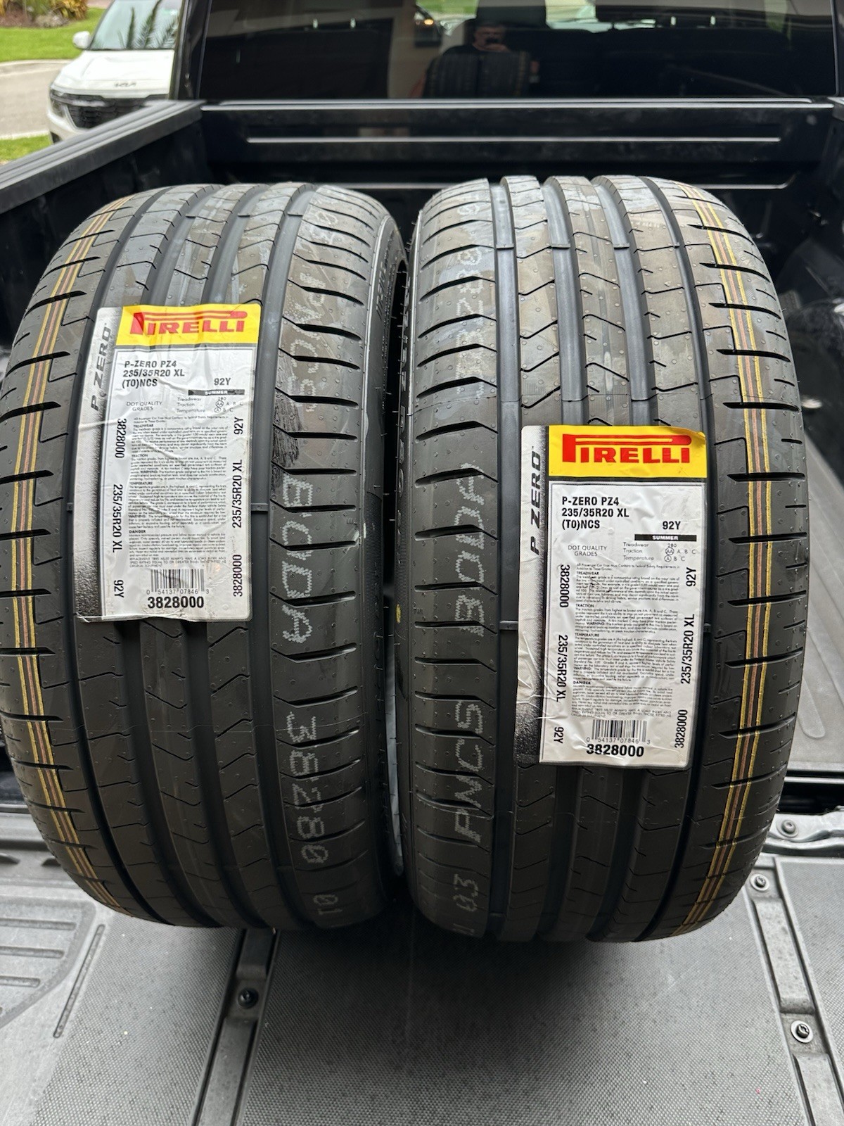 Pirelli PZero PZ4 235/35R20 XL 92Y New Pair Of 2 PNCS Foam (T0) Tesla 3 Tires
