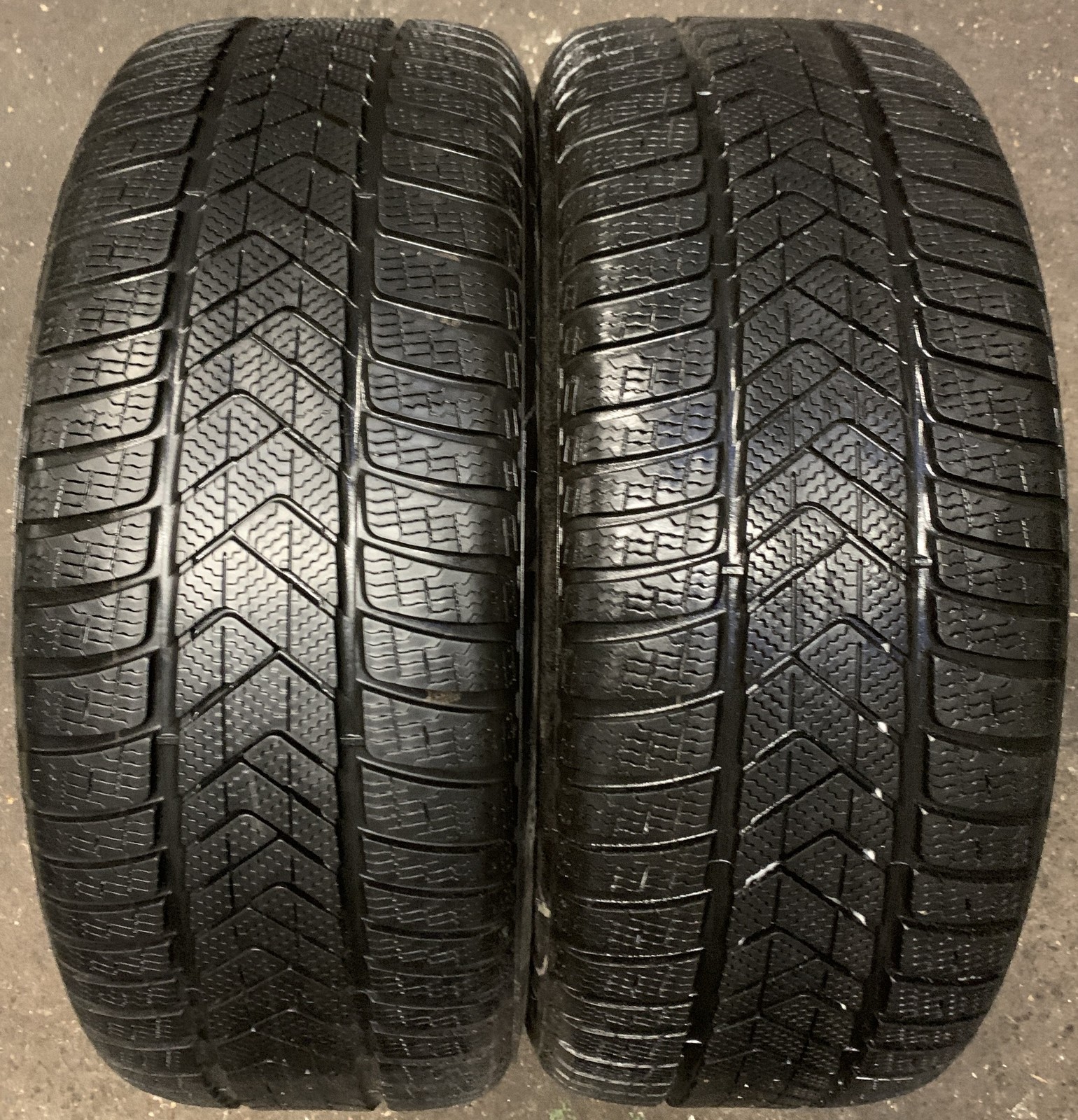 2 Winter Tires Pirelli Scorpion TM Winter * RSC 265/50 R19 110H M+S RA1183
