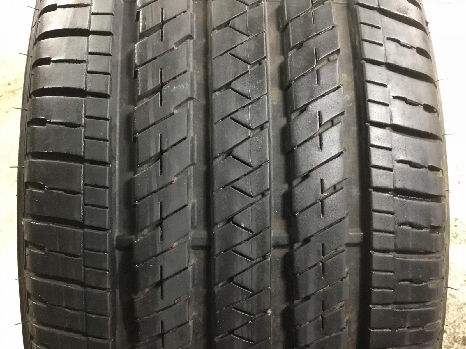 P265/50R20 Bridgestone Ecopia H/L 422 Plus 107 T Used 9/32nds