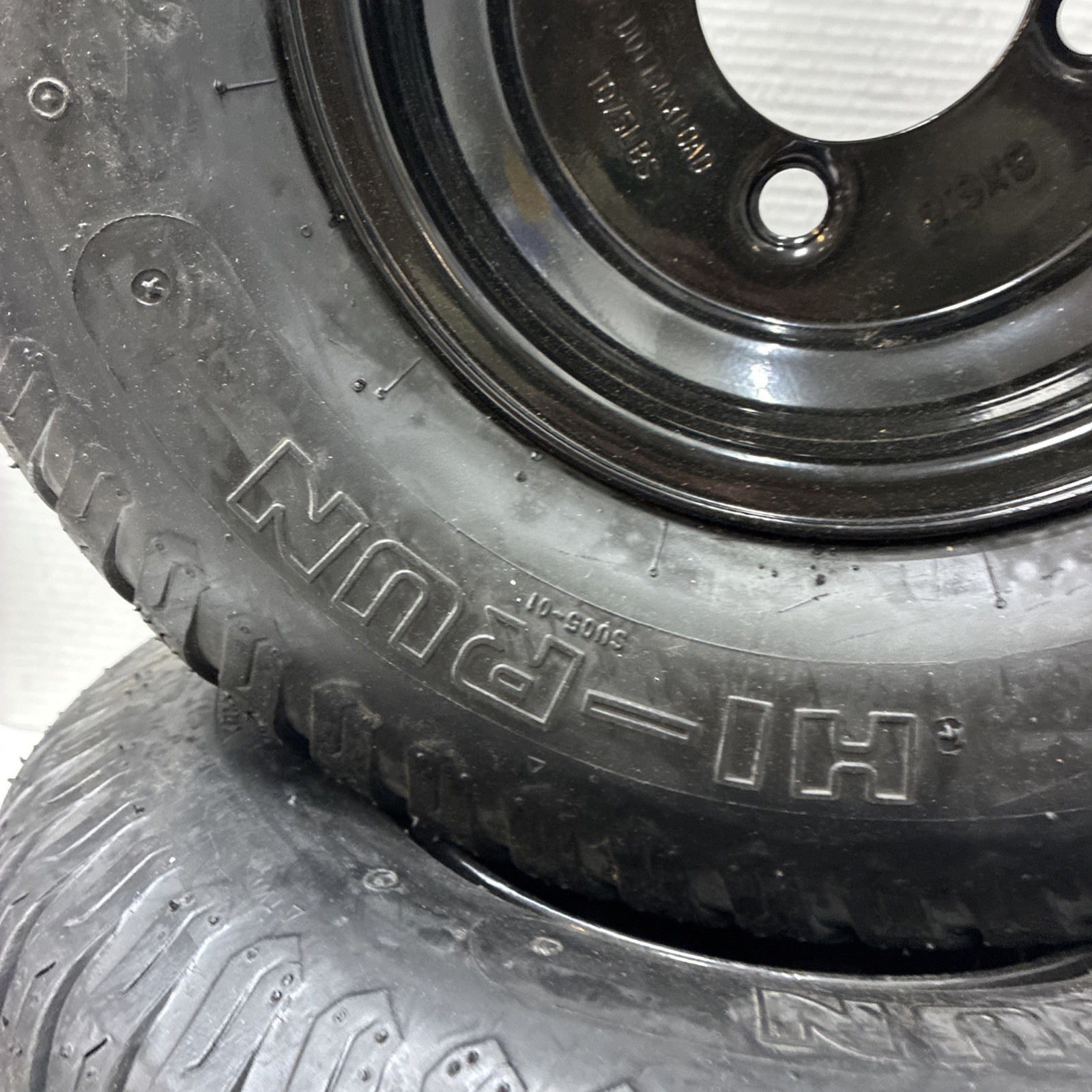 Hi-Run 18X9.50-8 Load 4 Ply Lawn & Garden Tires And Wheel Qty 2