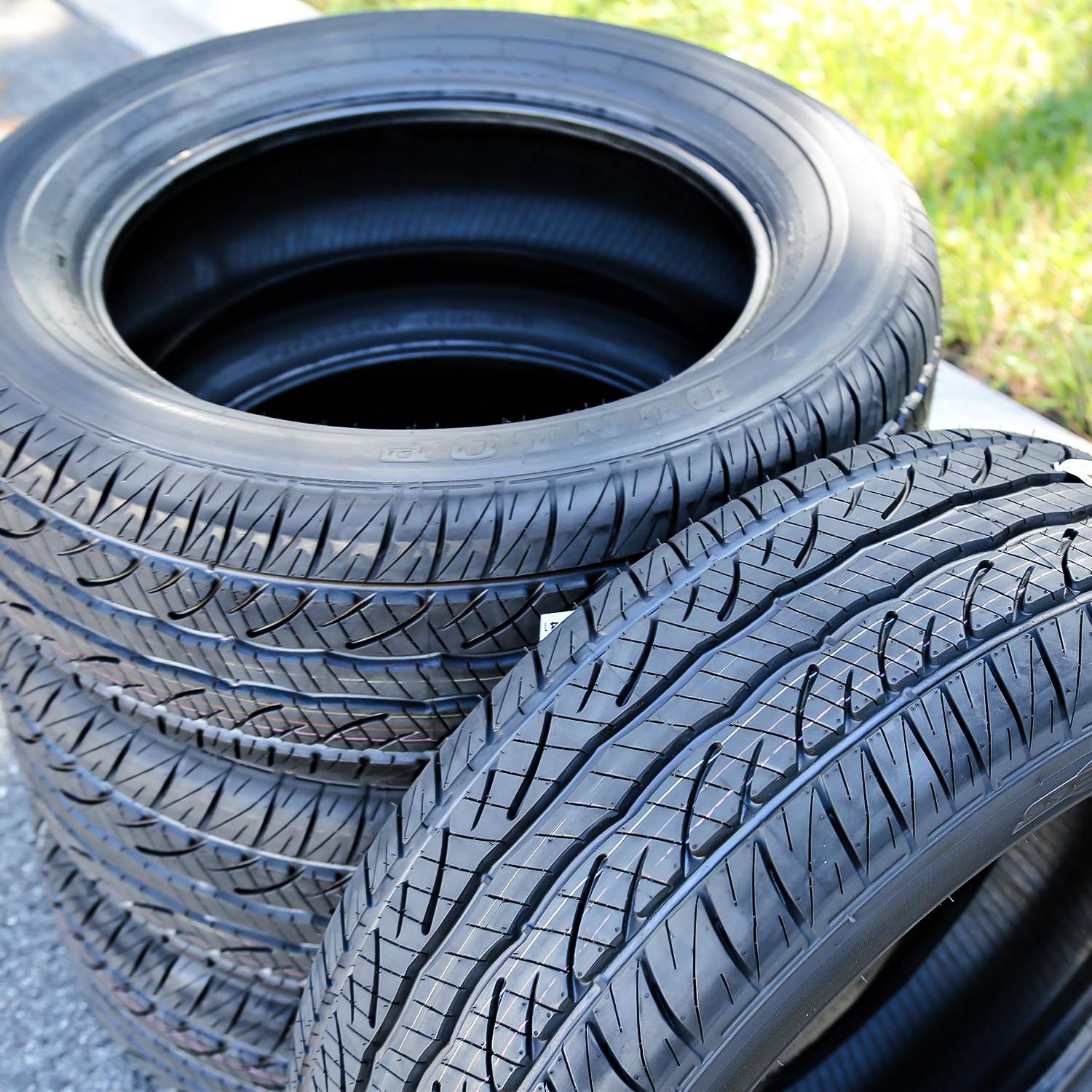 4 Tires Dunlop SP Sport 5000M 275/55R20 111H A/S Performance