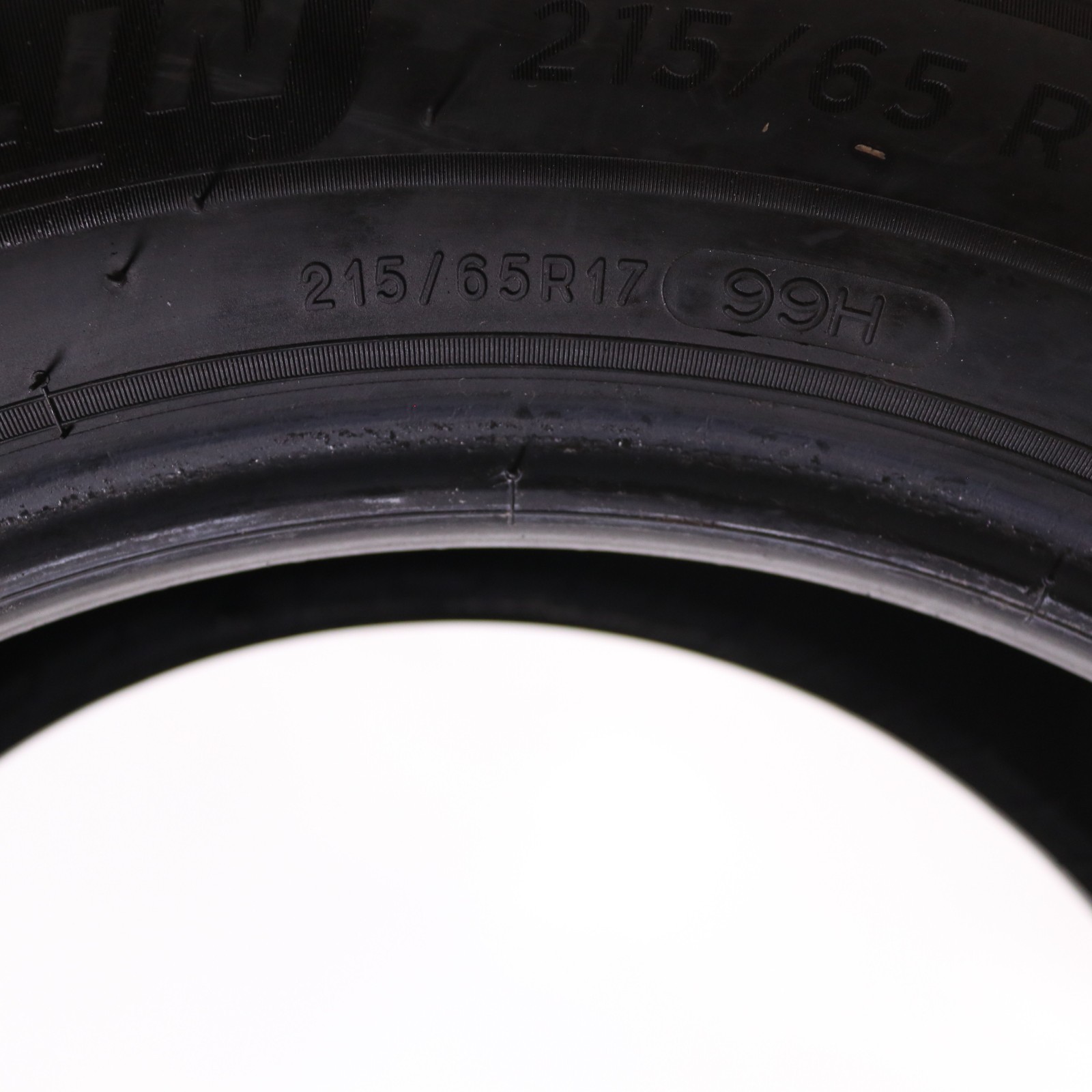 Set of 4 Used 215/65R17 Michelin CrossClimate 2 – 99H – 8.5-9.5/32