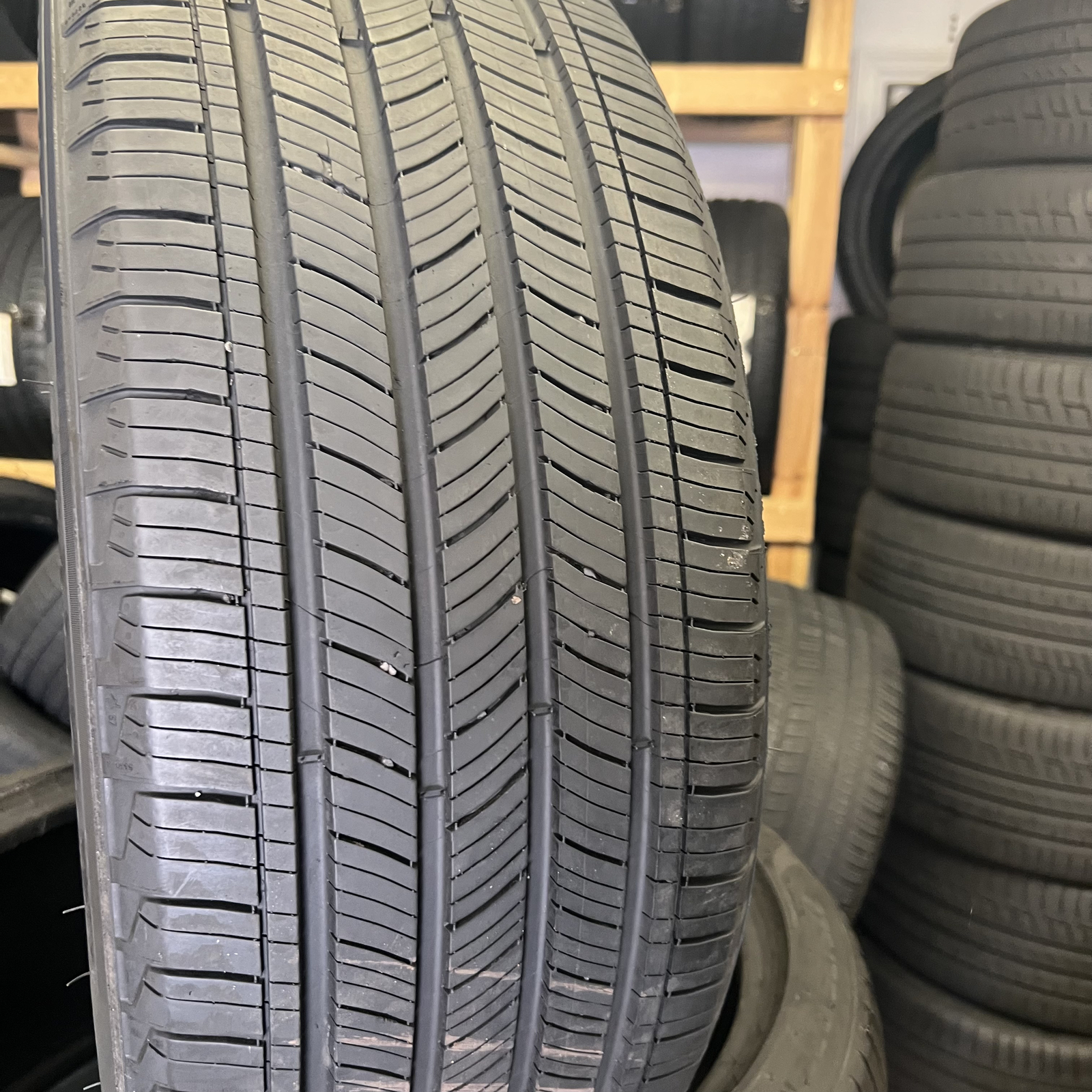 1 Tire LikeNEW Michelin Primacy A/S 235/55R19 235/55/19 101V
