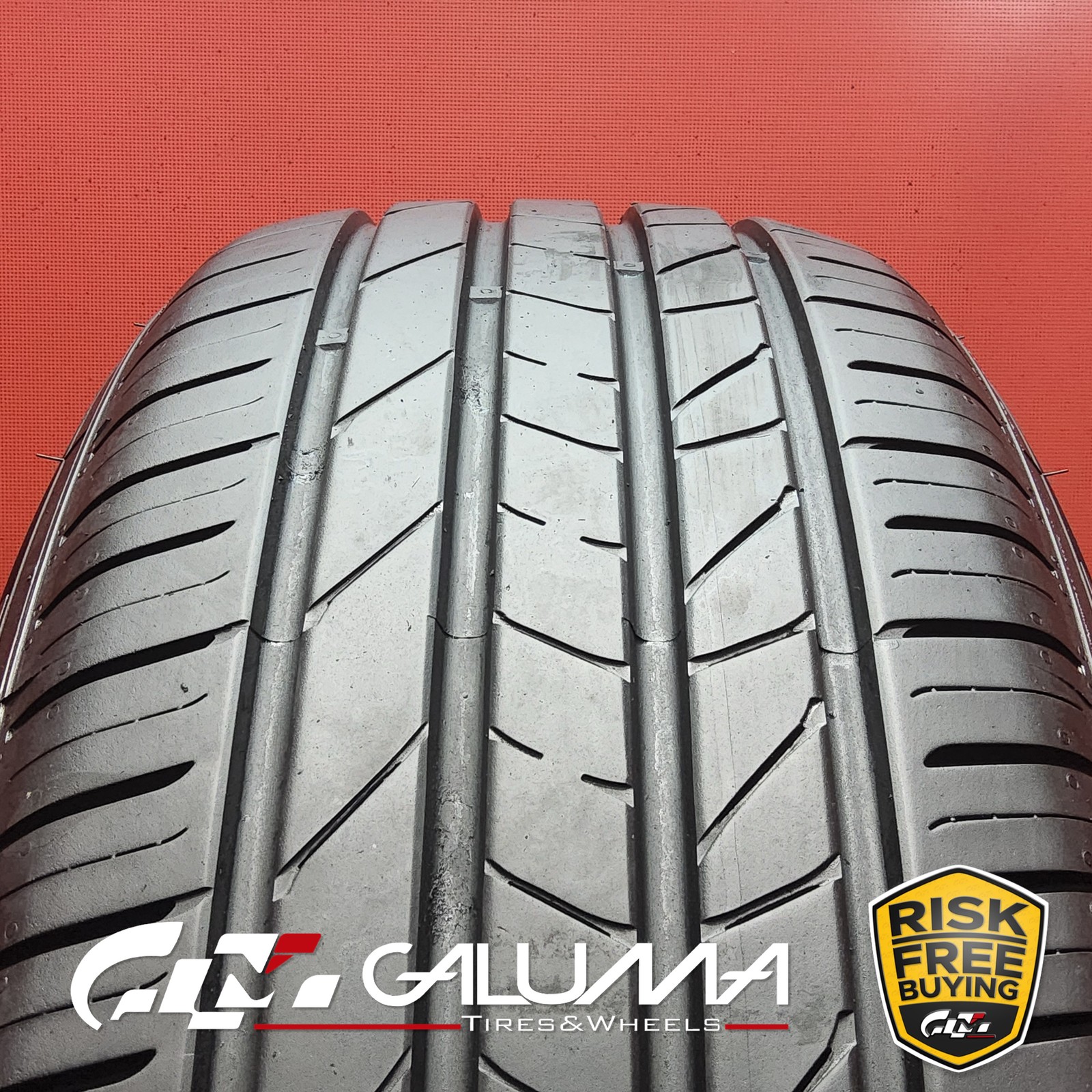1 Tire LikeNEW Radar Dimax eSport 3 235/65R17 2356517 108W No Repair #95257