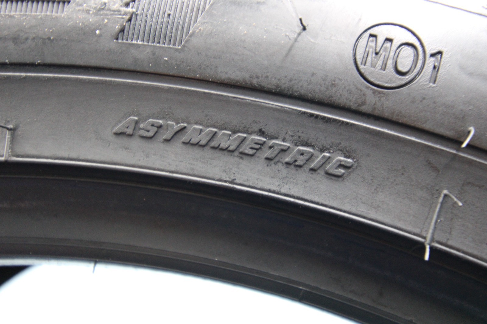 1 Used GoodYear Eagle F1 Asymmetric MO1 SUV 295/40R22 295/40/22 2954022 112W