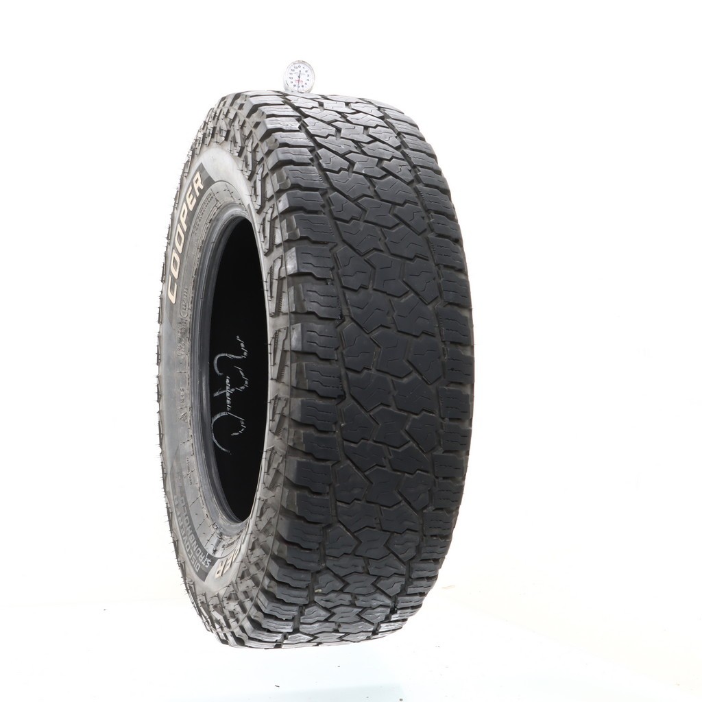 Set of (4) Used LT 275/70R18 Cooper Discoverer Stronghold AT 125/122S – 6.5-7/32