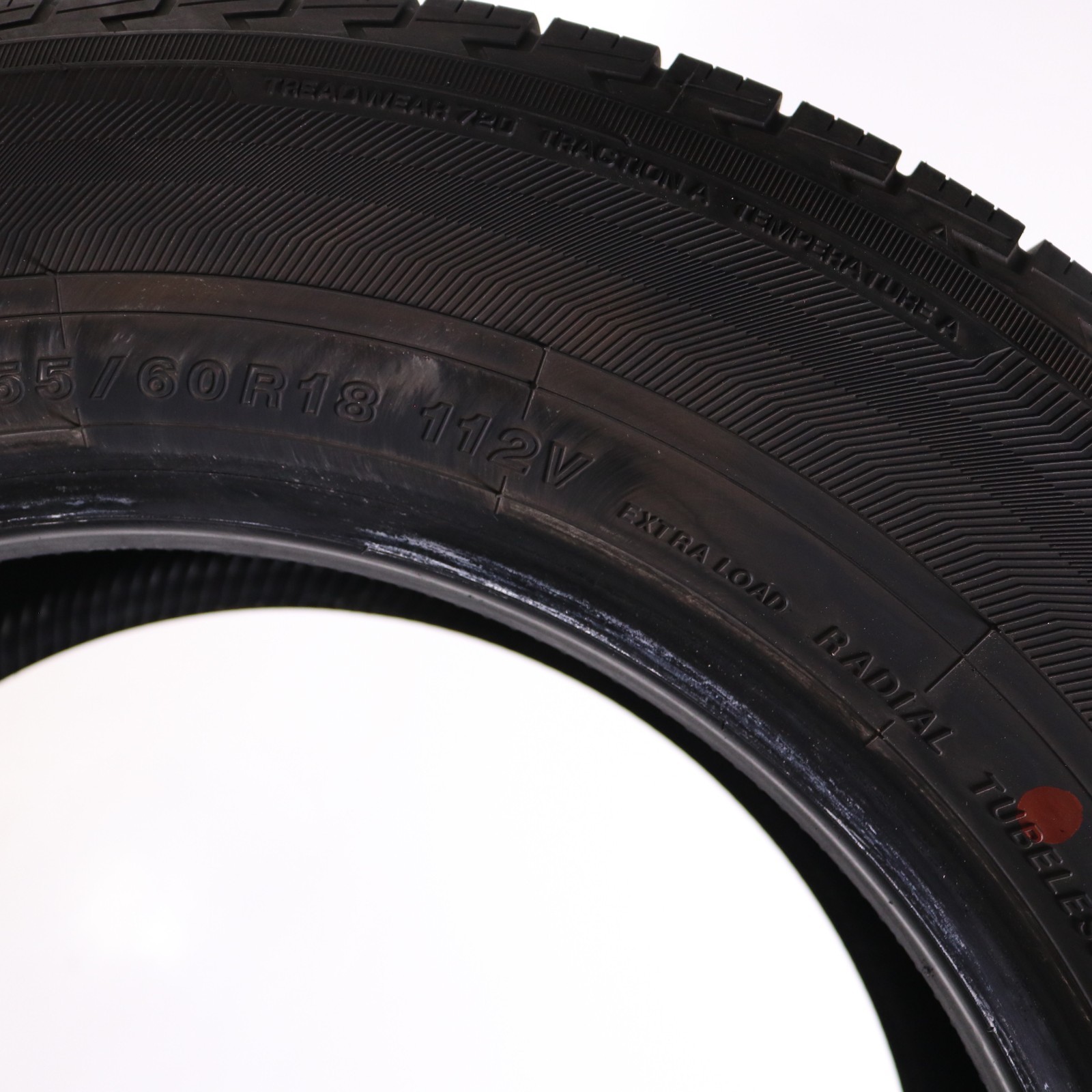 Set of 2 Used 255/60R18 Yokohama Geolandar H/T G056 – 112V – 9-10/32 No Repairs