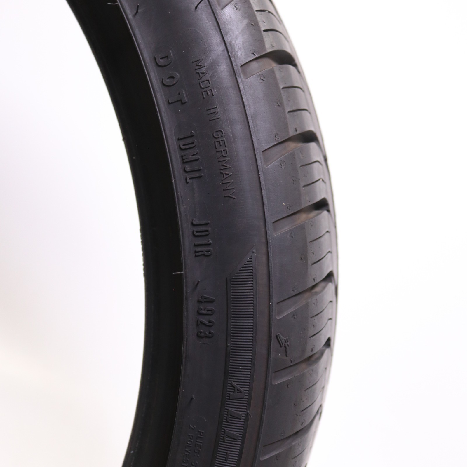 Used 265/35R21 Goodyear Eagle Sport AO SoundComfort – 101H – 9/32
