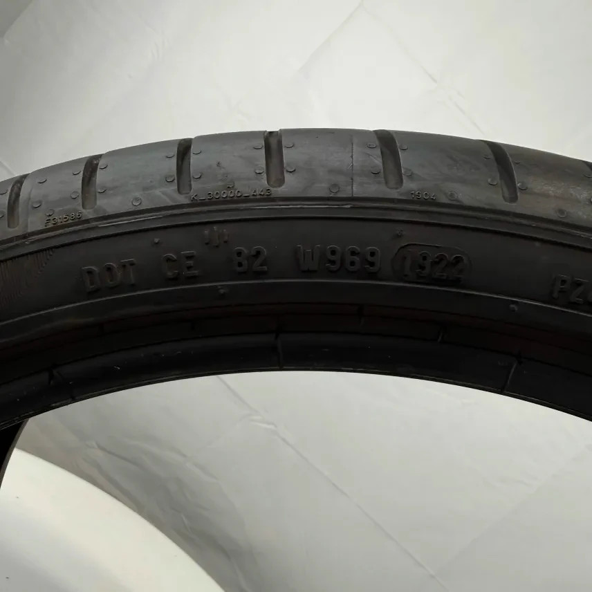 Used 275/30R20 Pirelli P Zero PZ4 MOE Run Flat 97Y 6/32 (DOT 22)