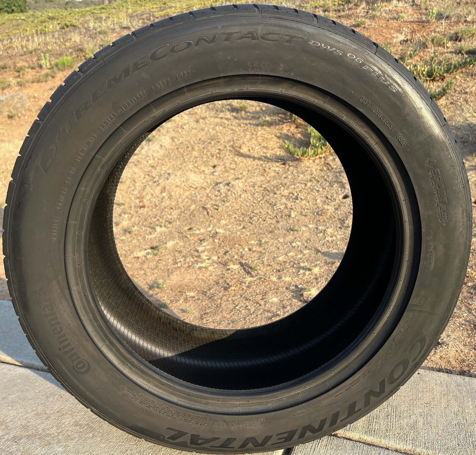 TWO BRAND NEW 295/45ZR20 114W Continental ExtremeContact DWS 06 Plus DWS06+Tires