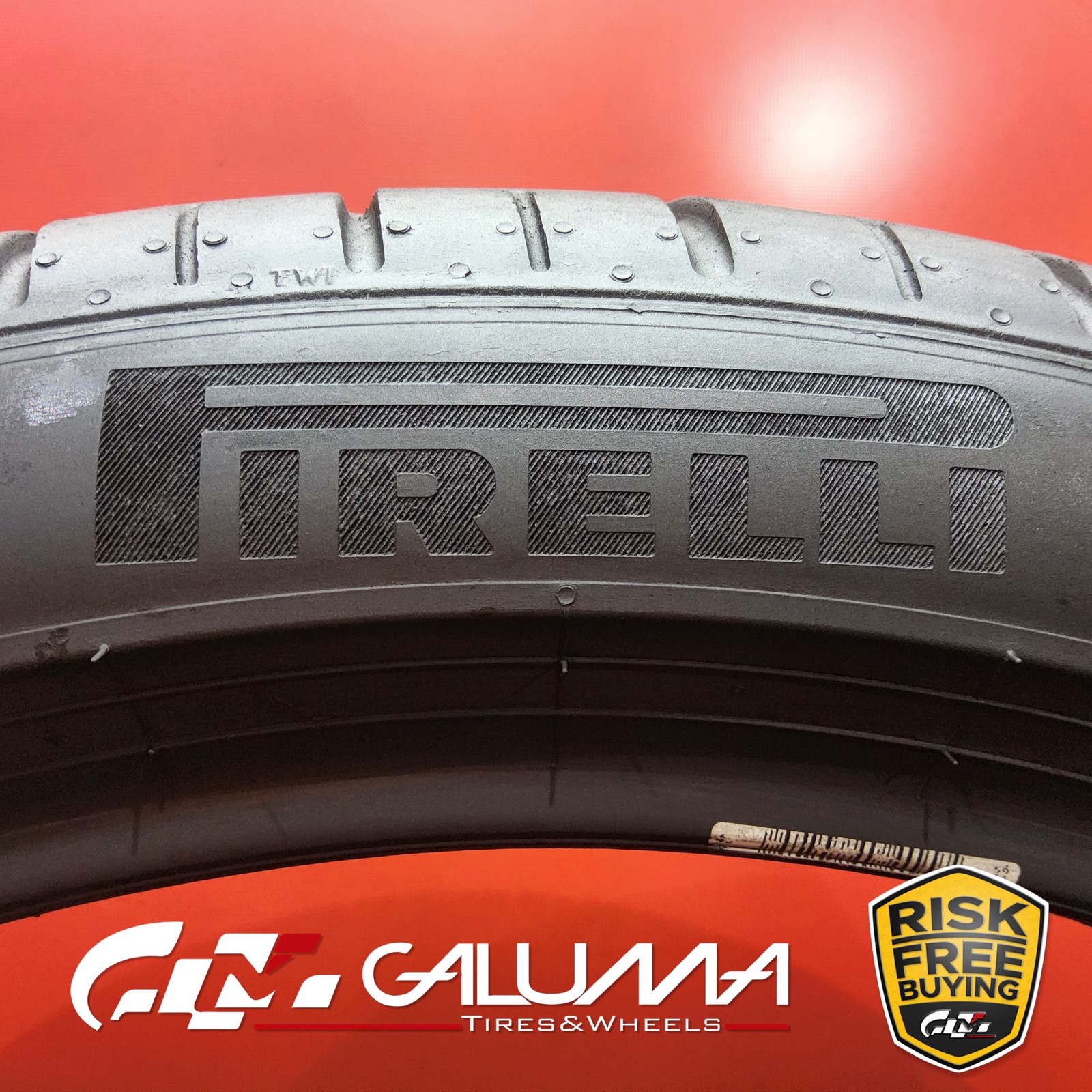 Set of 2 Tires Pirelli P-Zero (PZ4) ★ MO XL 245/40/20 R20 99Y No Repairs #95901