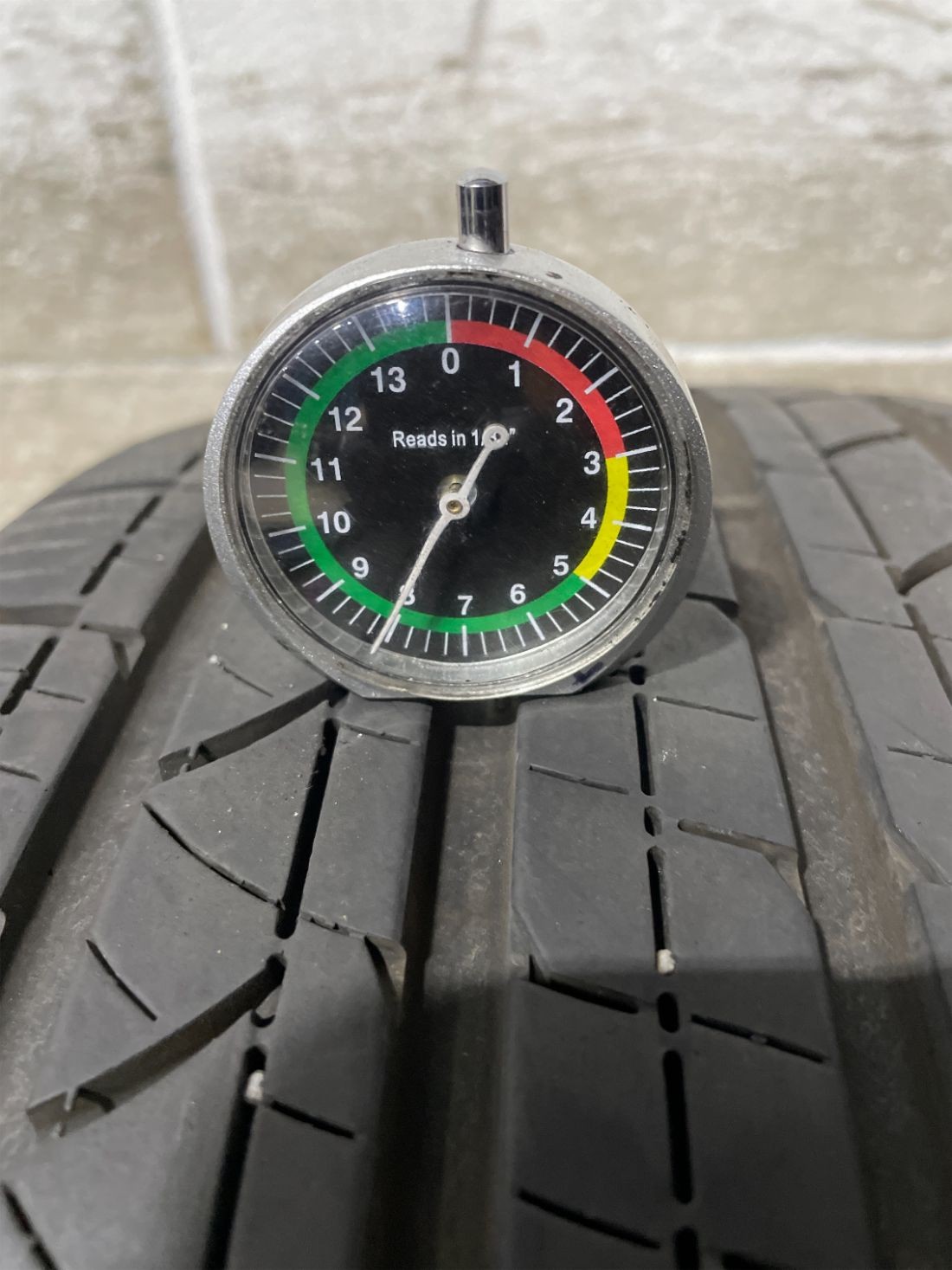 1x P255/45R20 Milestar MS932 Sport 8/32 105 W Used Tire 2554520