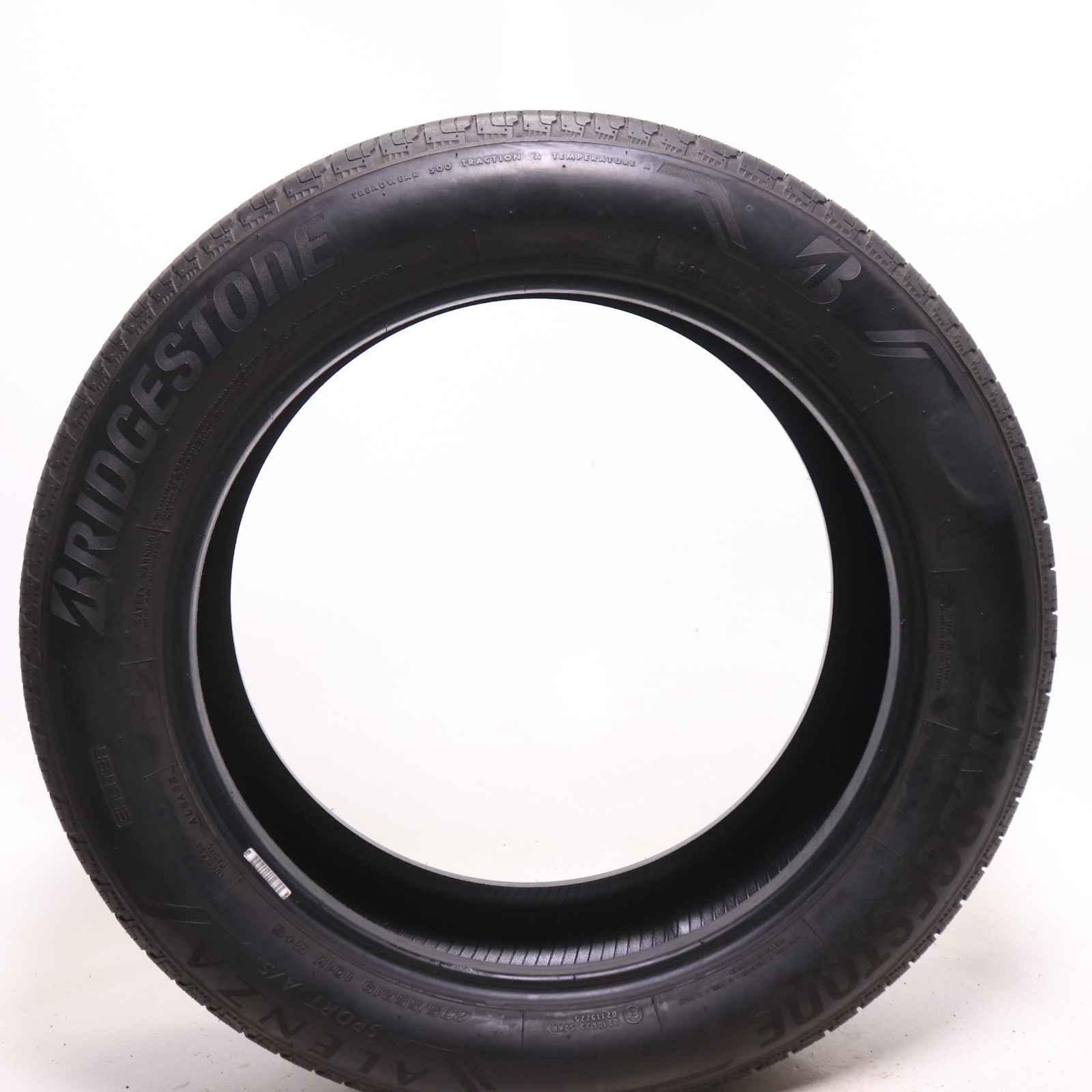 Set of 2 Used 235/55R19 Bridgestone Alenza Sport A/S Enliten – 101V – 6.5-7/32
