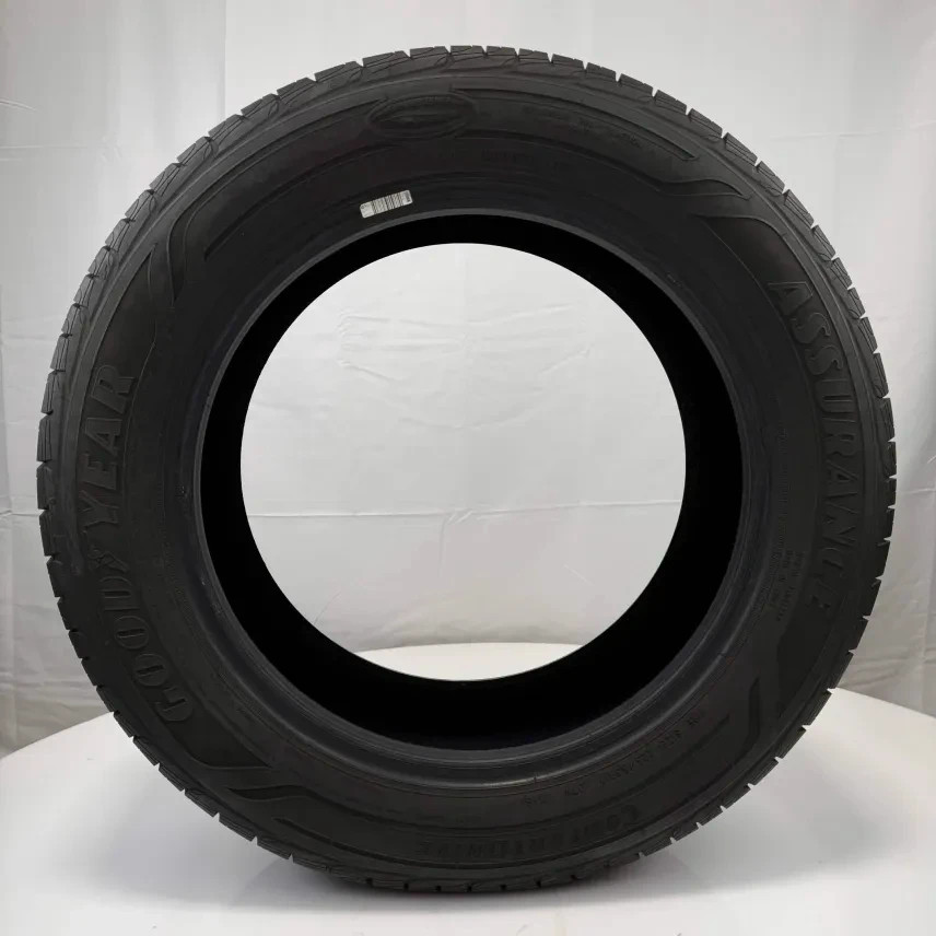 Used 225/55R17 Goodyear Assurance ComfortDrive 97V 9/32 (DOT 24)
