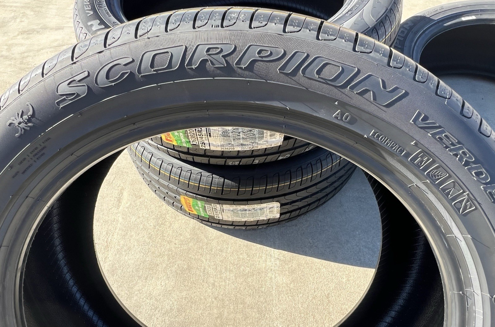 Set of FOUR BRAND NEW 255/45R20 101W Pirelli Scorpion Verde AO Audi Tires