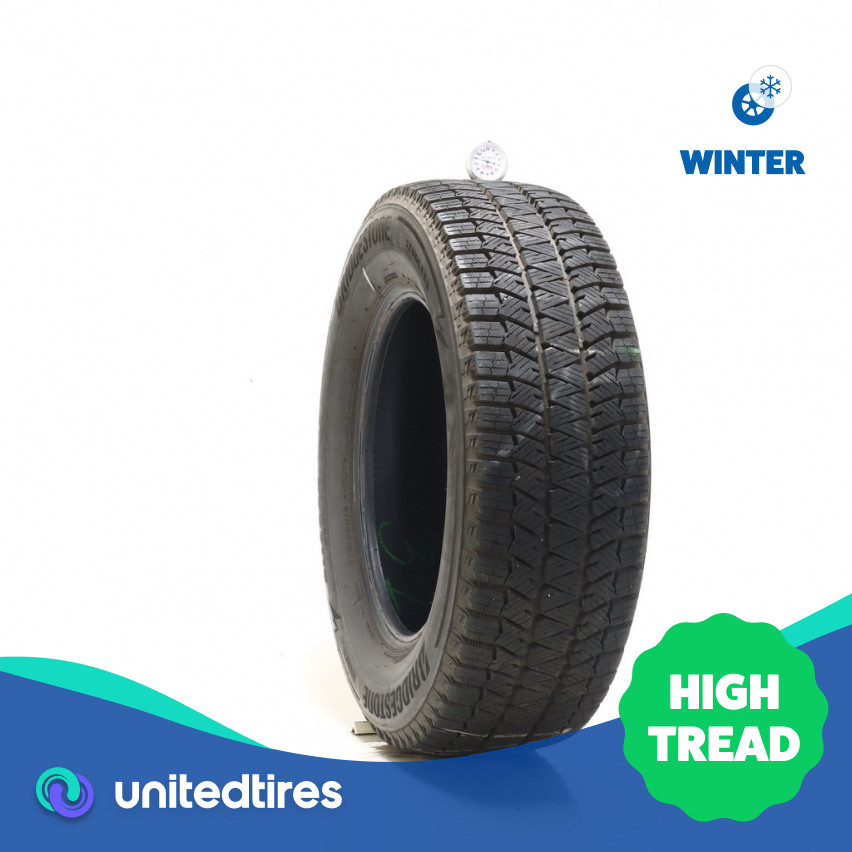 Used 225/65R16 Bridgestone Blizzak WS90 Studless 100T – 11/32