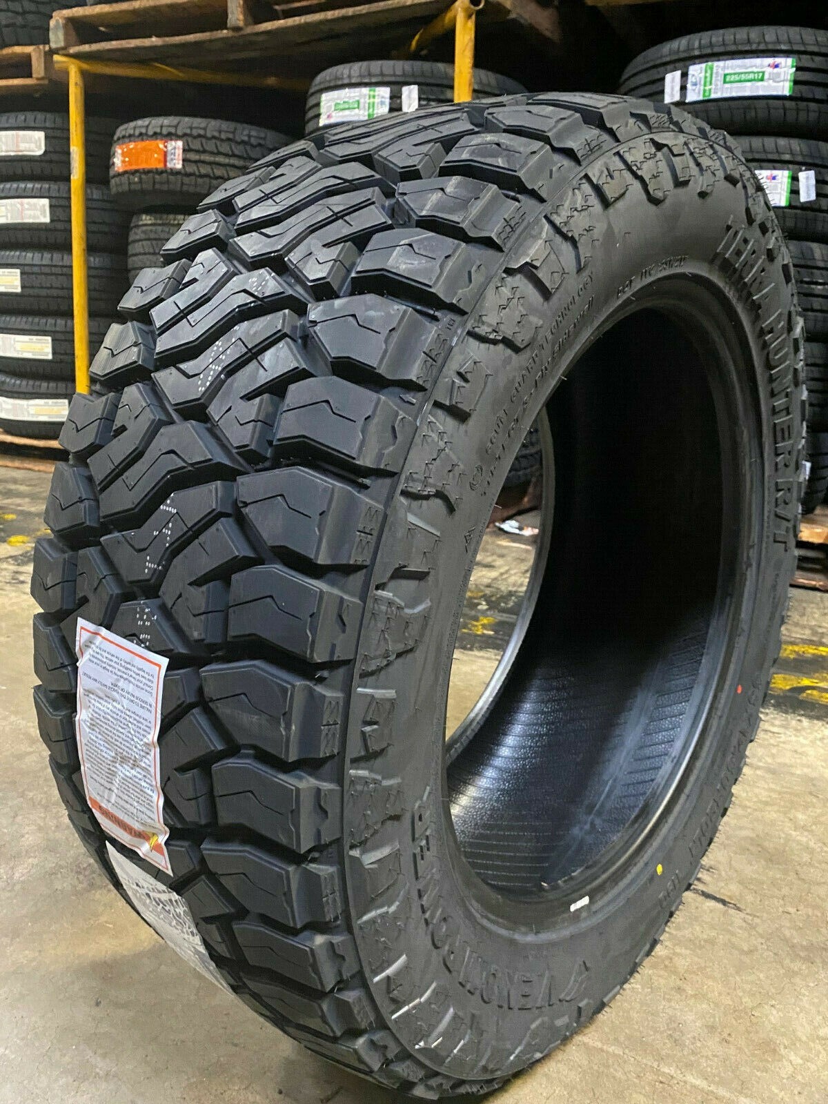 2 NEW 305/55R20 Venom Terra Hunter R/T+ 116T XL 305 55 20 AT MT Tires