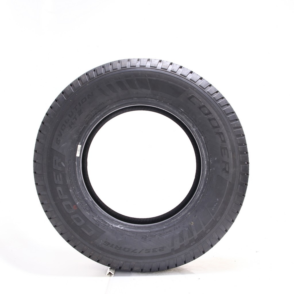 New 235/70R16 Cooper Evolution HT2 106T – 12/32