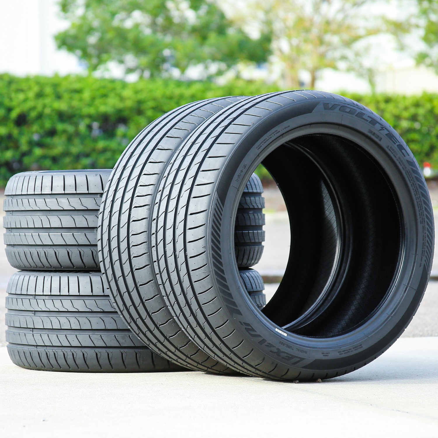 4 Tires Lexani VOLT-EC 235/35ZR20 235/35R20 92Y XL AS A/S High Performance