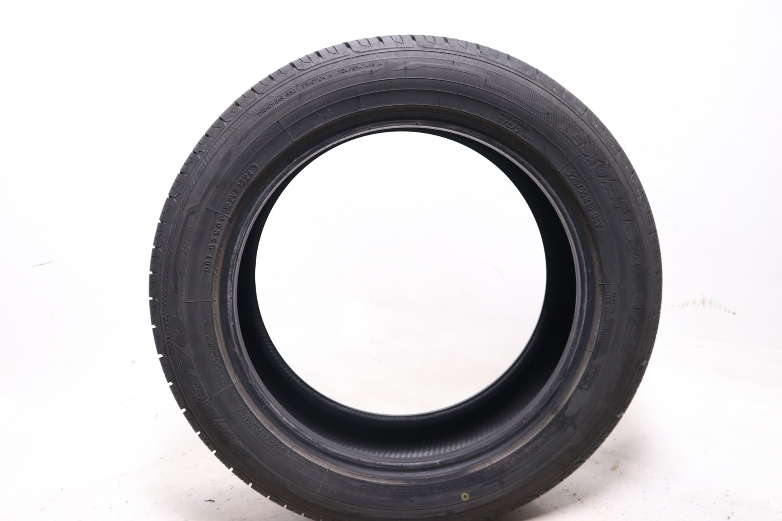 Set of 2 Used 225/55R18 Toyo Extensa A/S II – 98V – 9/32 No Repairs