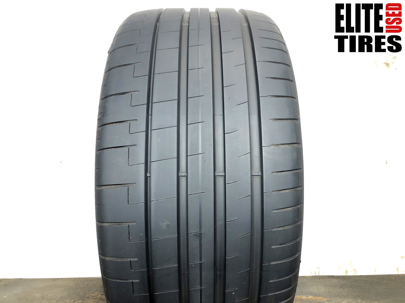 [1] Pirelli P Zero PZ5 PNCS P325/35R23 325 35 23 Tire 9.0/32