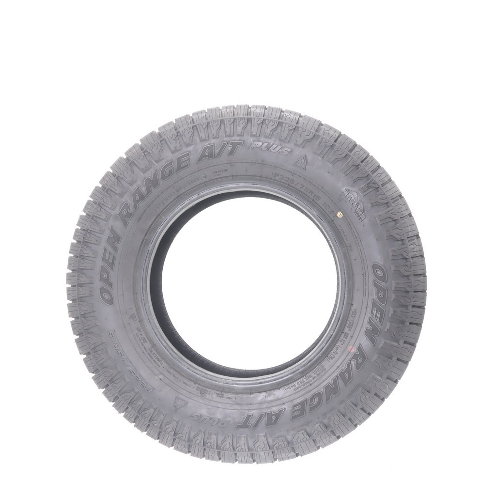 Used 225/75R15 Mazama Open Range A/T Plus 102T – 11.5/32