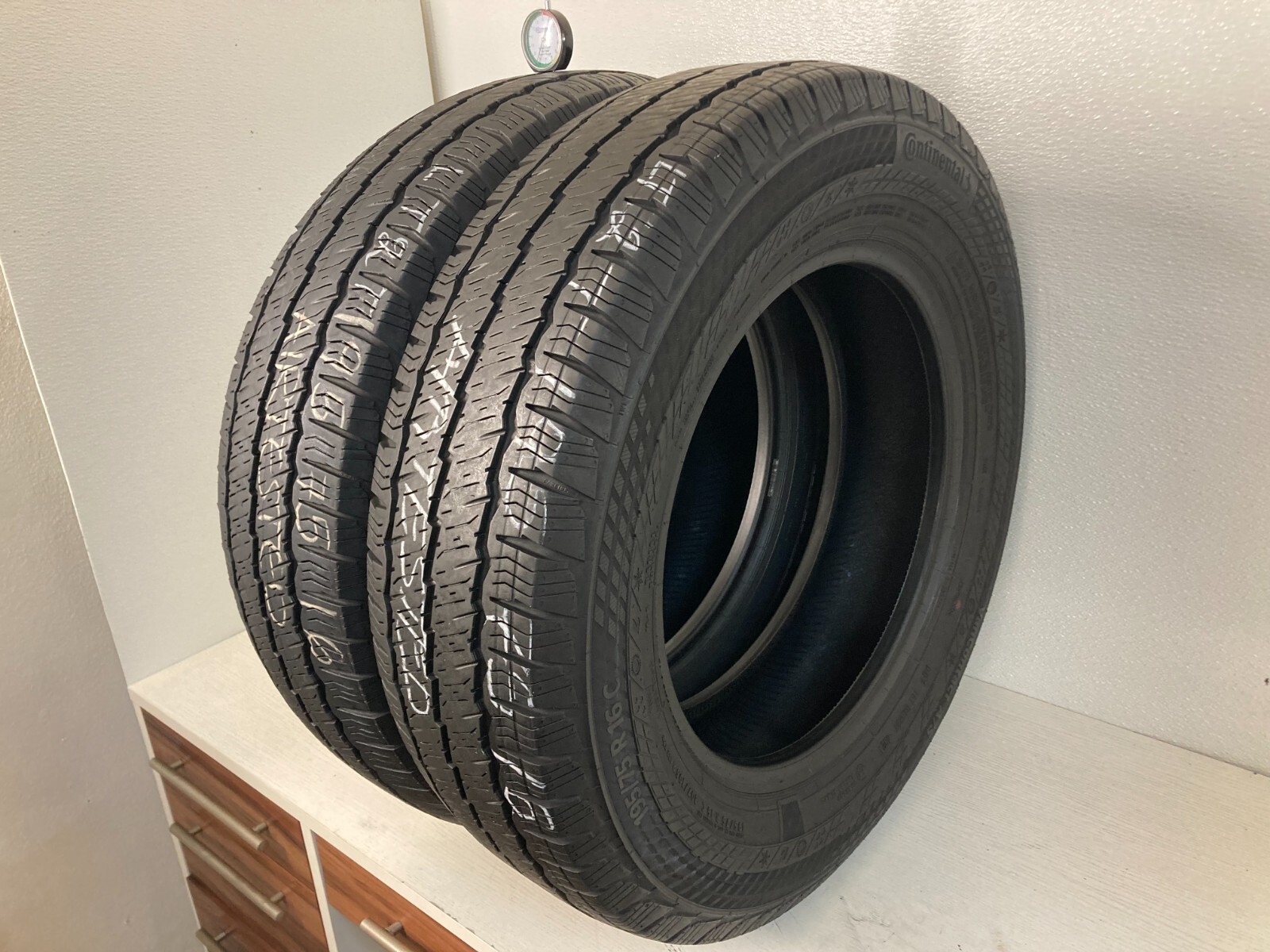 NO SHIPPING ONLY LOCAL PICK UP 2 Tires 195 75 16 Continental VanContact A/S