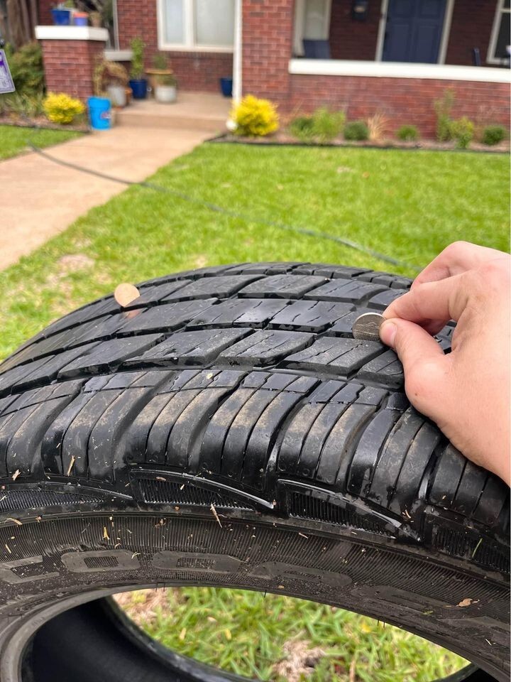 Cooper Adventurer H/T 265/65R18 Tires, 31 inch tires, ready for Off roading use.