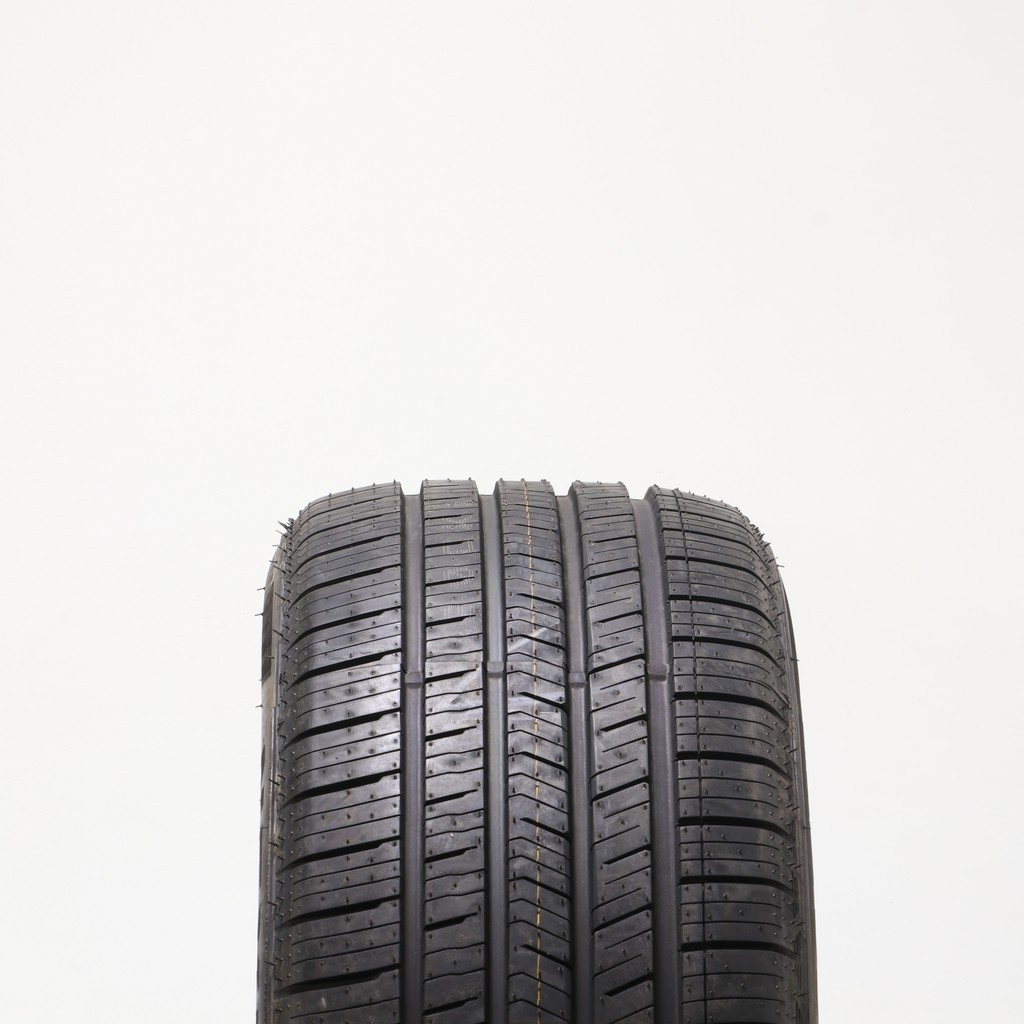 New 235/55R17 Nexen N5000 Platinum 99V – 10/32
