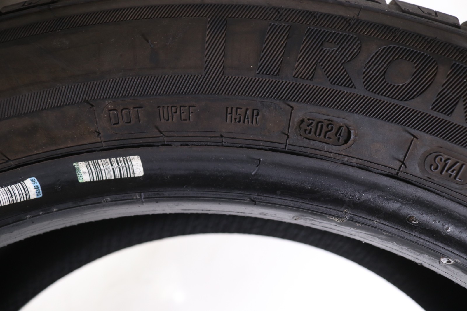 Set of 2 Used 225/55R19 IronMan All Country HT – 99V – 9.5/32 No Repairs