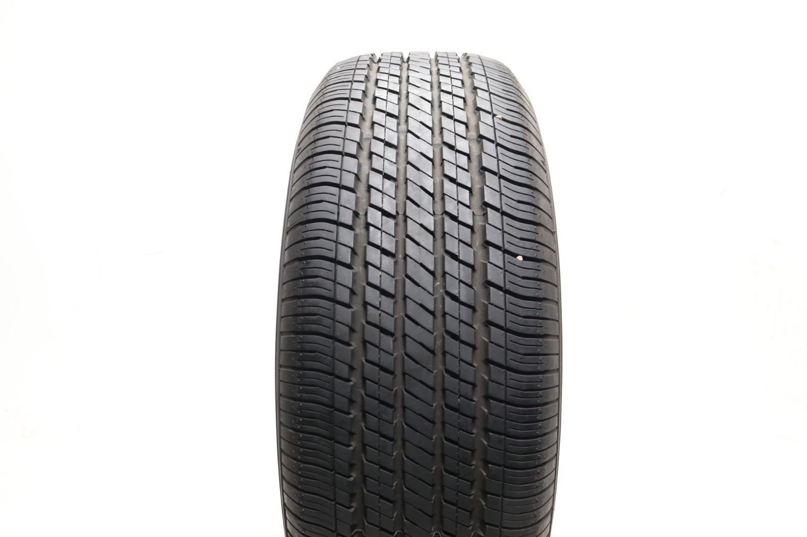 Set of 4 Used 235/65R17 Yokohama Avid S34RV – 104T – 8.5-9.5/32