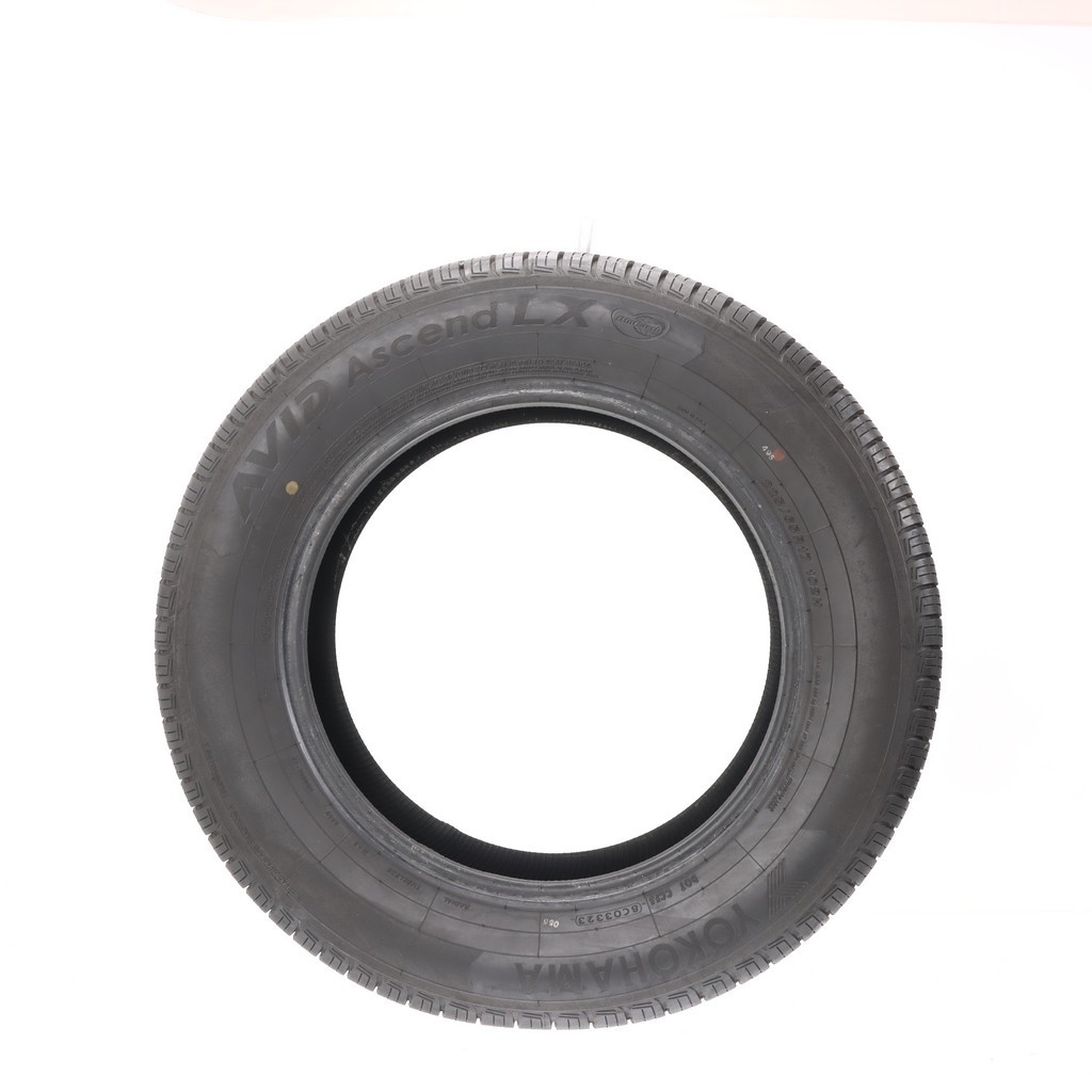 Set of (4) Used 225/65R17 Yokohama Avid Ascend LX 102H – 9.5-10.5/32
