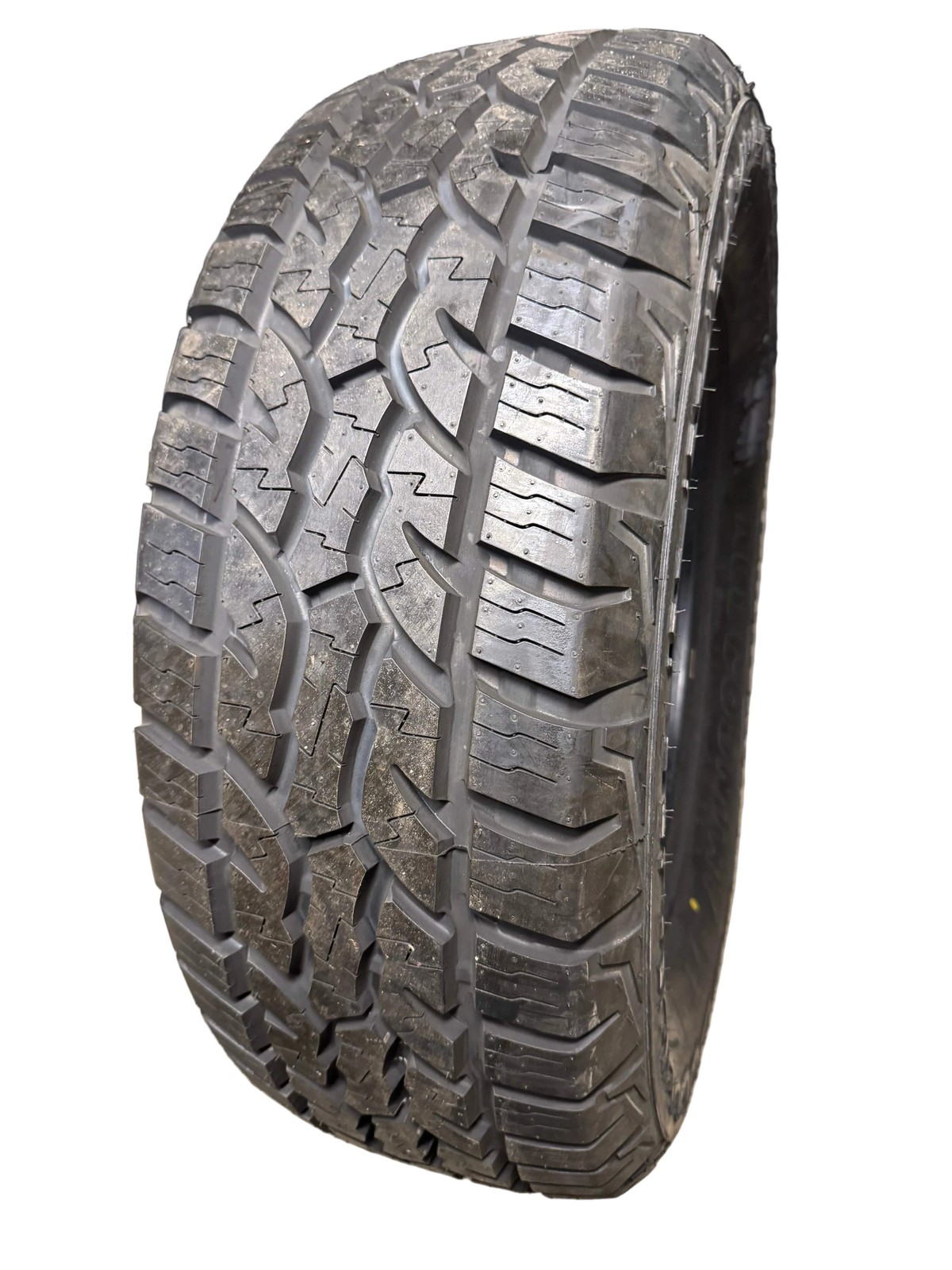 NOS IRONMAN ALL COUNTRY A/T BSW P 275 65 18 116T ALL TERRAIN TIRE 91204