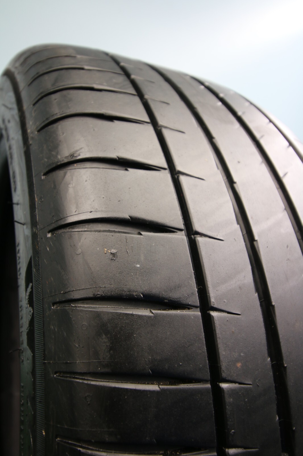 1 Used Michelin Pilot Sport EV TO 275/45R20 275/45/20 275/45/20 110Y