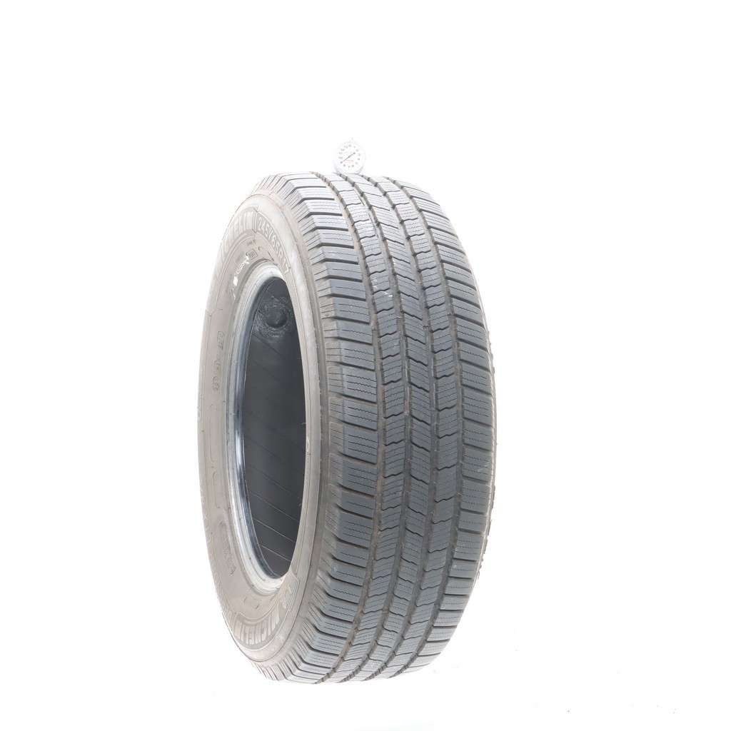 Set of (4) Used 245/65R17 Michelin Defender LTX M/S 107T – 7-8.5/32 (19IPQ)