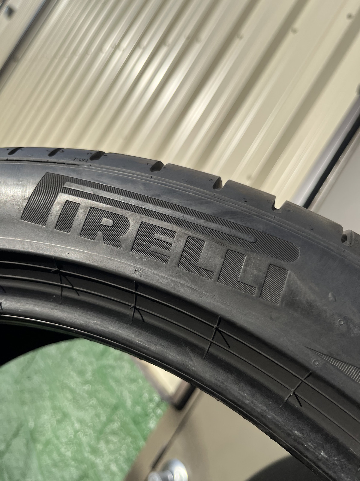 Set Of 2 Tires Pirelli P Zero PZ4 Run Flat ★ BMW 315/35R21 111Y DOT.1625 7.5/32