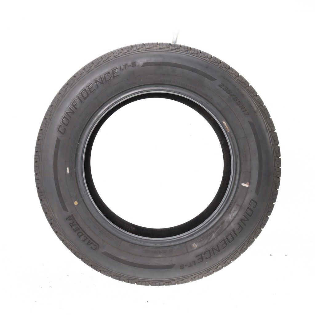 Set of (4) Used 235/65R17 Caldera Confidence LT-S 104H – 9-10/32