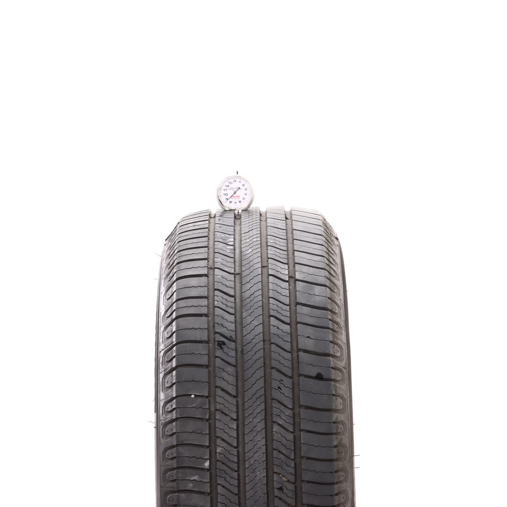 Set of (4) Used 235/65R18 Michelin Defender 2 106H – 8.5-9.5/32