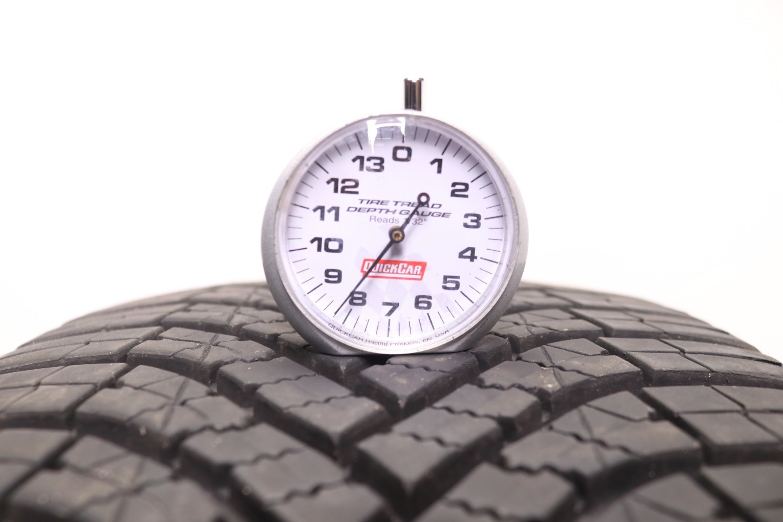 Set of 2 Used 235/60R18 Goodyear Assurance WeatherReady 2 – 107V – 8-8.5/32
