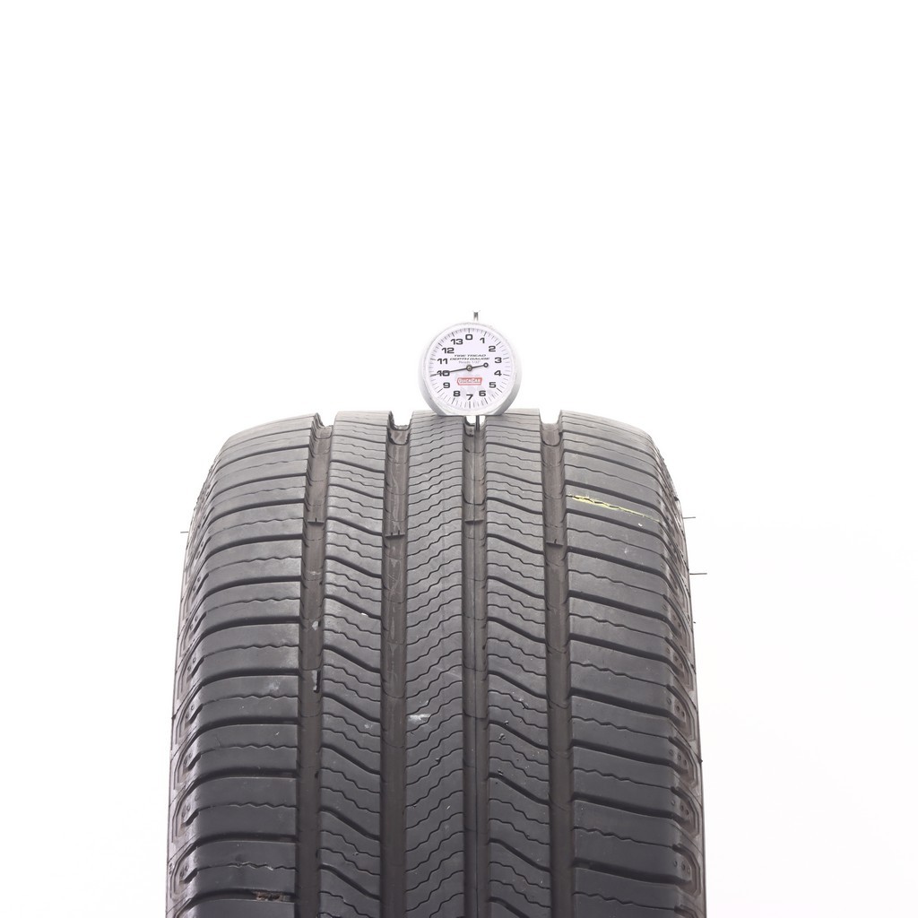 Set of (4) Used 235/55R20 Michelin Defender 2 102H – 9-10/32