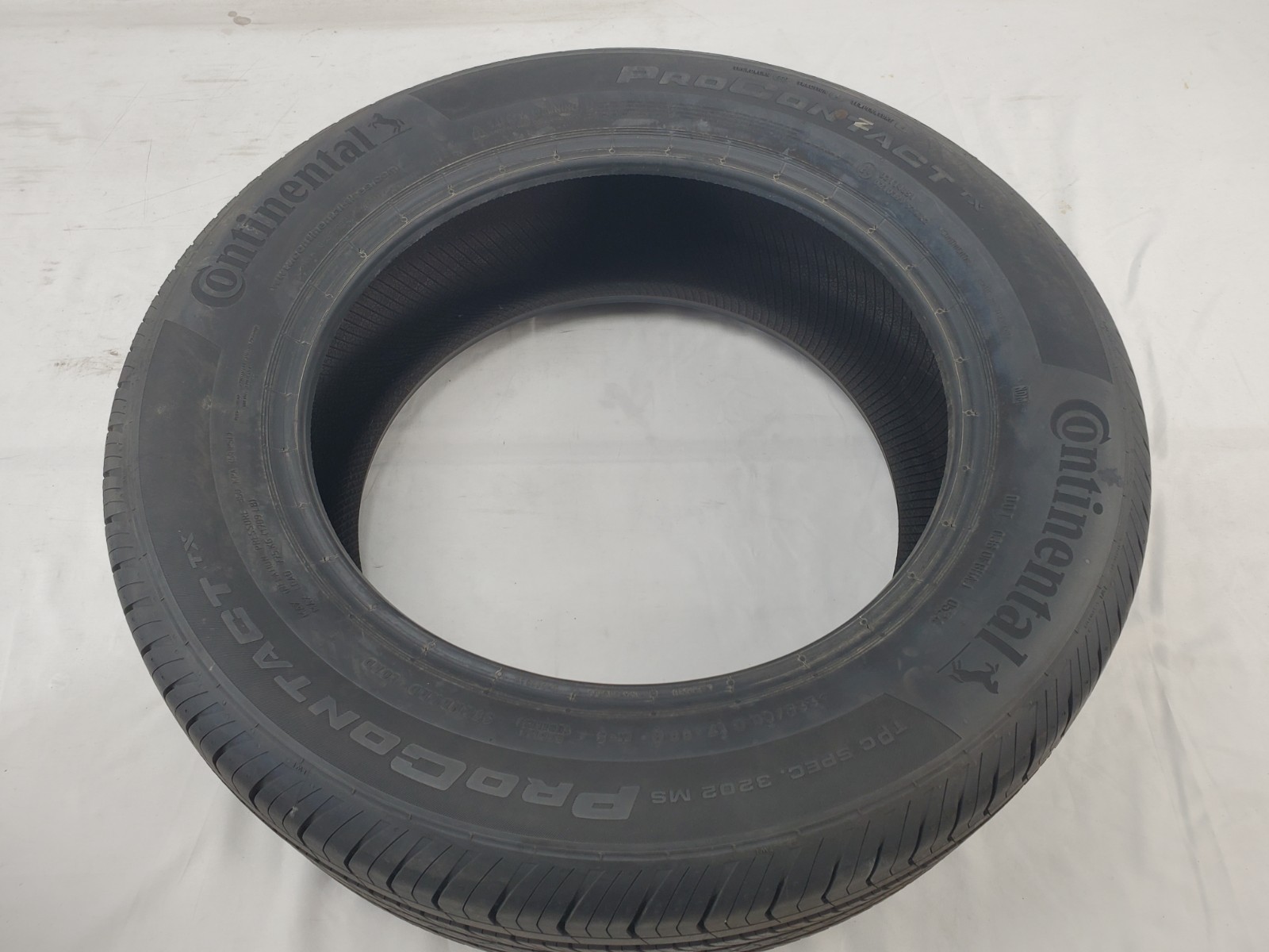 CONTINENTAL PROCONTACT TX P 225 60 17 99H SL ALL SEASON TIRE *No repairs 9/32