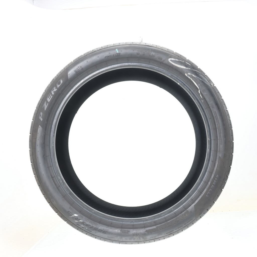 Used 325/35R23 Pirelli P Zero PZ5 MO-S PNCS 111Y – 7/32