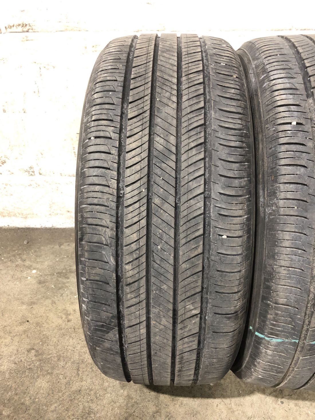 4x P215/45R18 Hankook Kinergy GT 7/32 89 V Used Tires 2154518