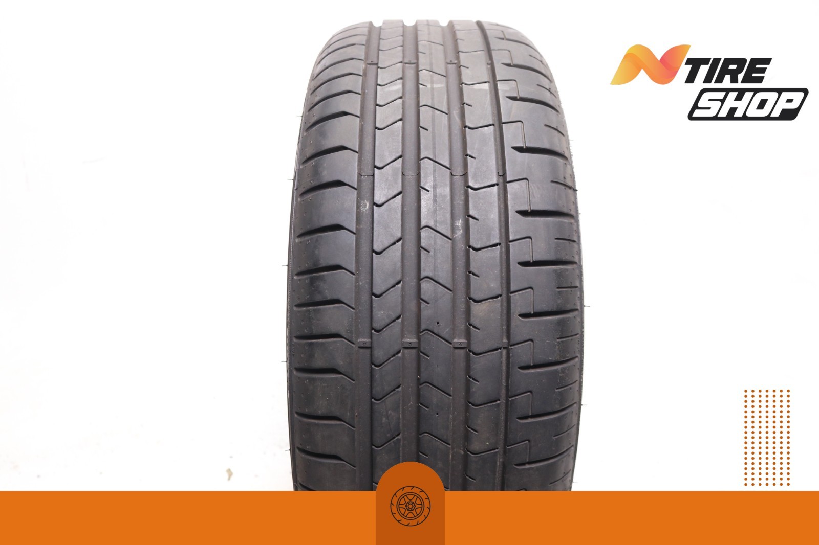 Set of 2 Used 205/40R18 Pirelli P Zero PZ4 Run Flat – 86W – 7-8/32 No Repairs