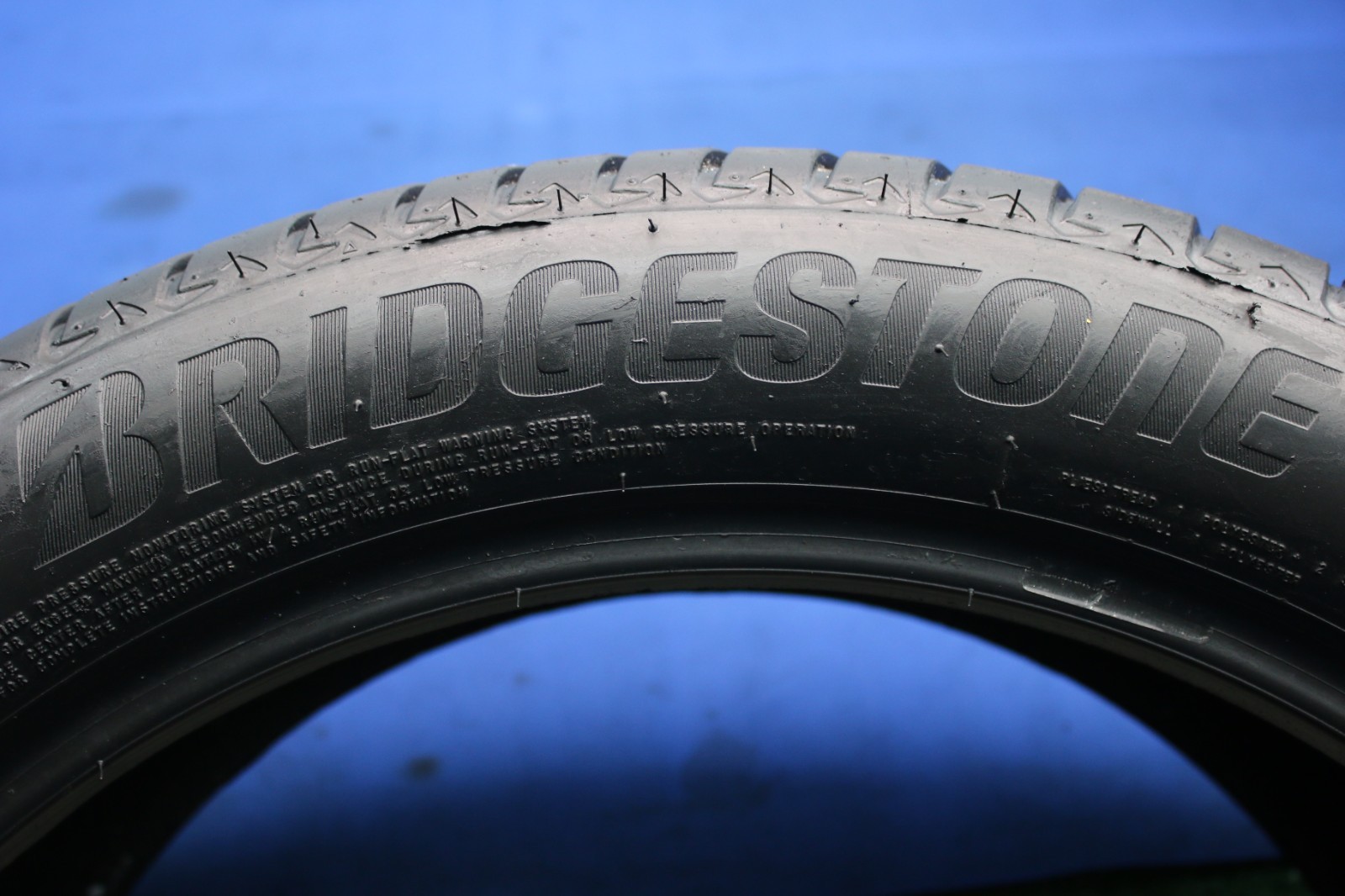 2 Used Bridgestone Alenza 001 ★ RFT RSC 275/40R20 275/40/20 2754020 106W
